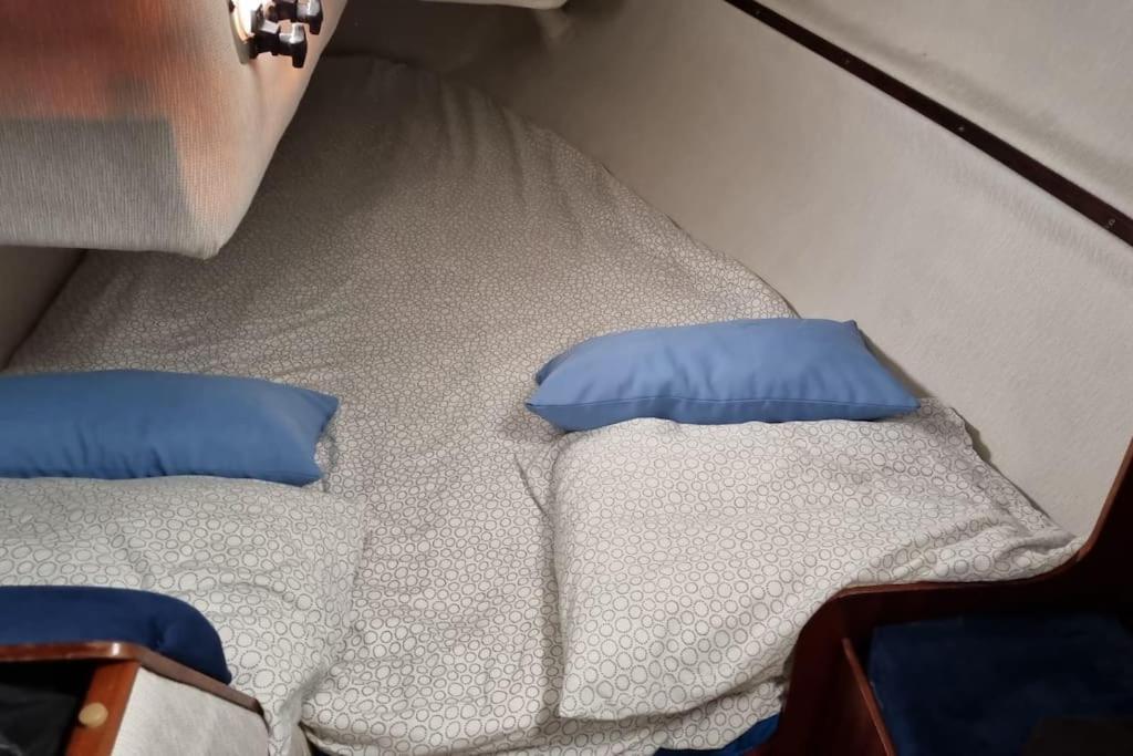 Dormir Num Veleiro Em Lisboa Экстерьер фото